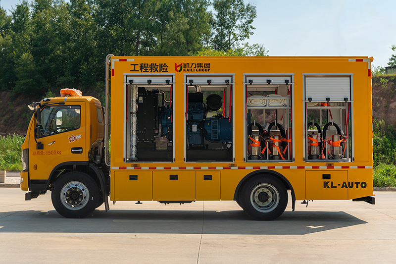 东风大多利卡救险车
